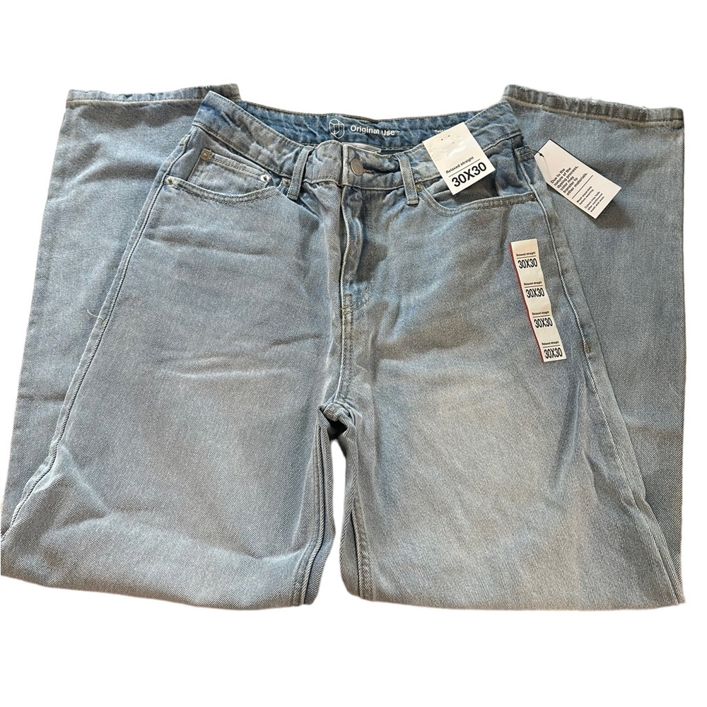 Original‎ Use light wash straight relaxed fit NWT 30 x 30,  29 x 30,  28 x 30